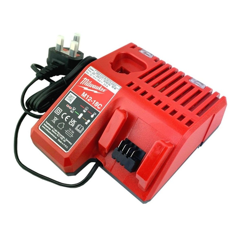 Milwaukee – M12-18C  12V Car Charger